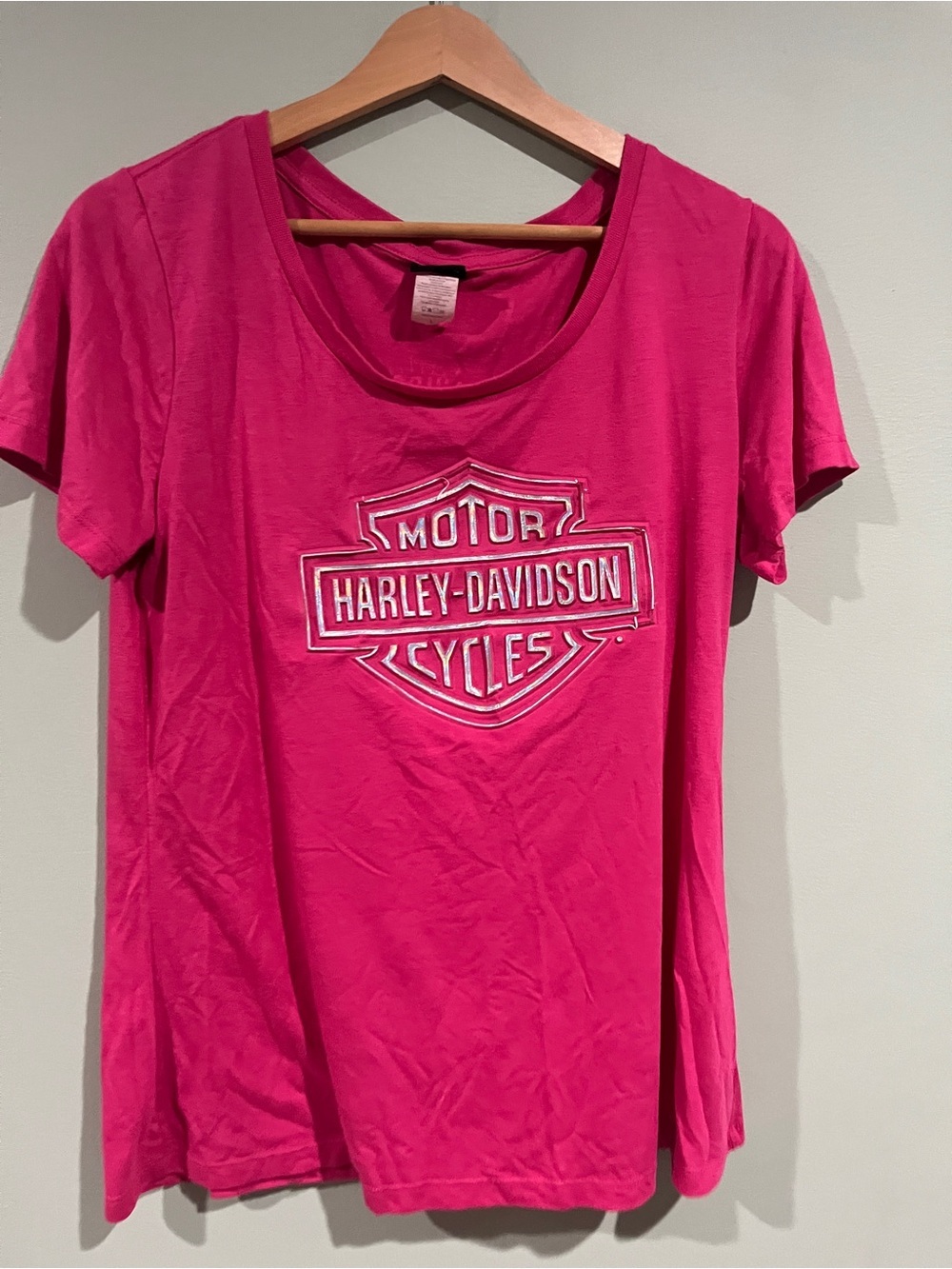 Harley-Davidson Hot Pink Short Sleeve Tee with Raised Logo - Picture 10 of 13
